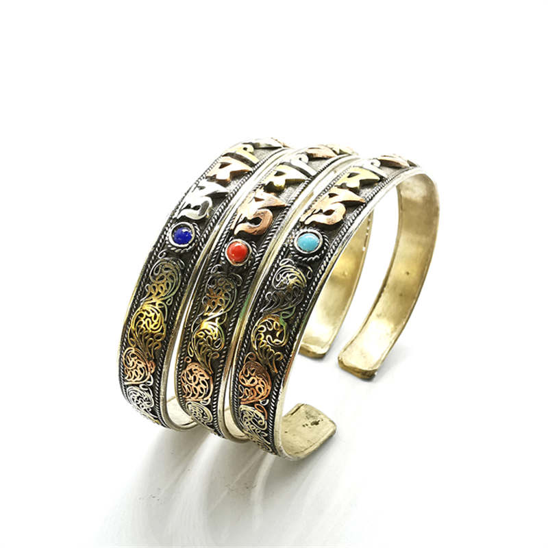 Tibetan Mantras Amulet Open Cu - огляд і ціна Ethnic Fashion Com