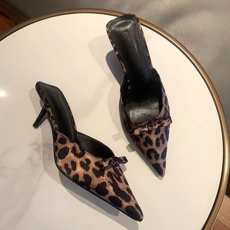 women's leopard-print pointed  - огляд і ціна The Ethnic Fashion