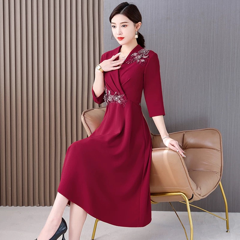 Women Aodai Vietnam Cheongsam  - огляд і ціна Ao Dai Vietnam Dress