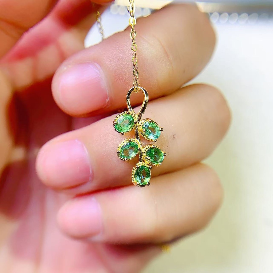 Opulent Genuine Emerald S925 S - огляд і ціна Ethnic Fashion Designer